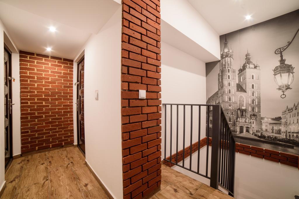Cracow Rent Apartments - Spacious Apartments For 2-7 People In Quiet Area - Kolberga Street Nr 3 - 10 Min To Main Square By Foot Cracovie Extérieur photo