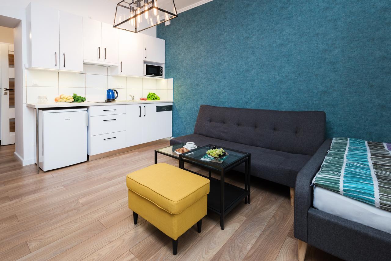Cracow Rent Apartments - Spacious Apartments For 2-7 People In Quiet Area - Kolberga Street Nr 3 - 10 Min To Main Square By Foot Cracovie Extérieur photo