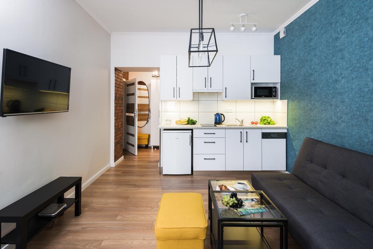 Cracow Rent Apartments - Spacious Apartments For 2-7 People In Quiet Area - Kolberga Street Nr 3 - 10 Min To Main Square By Foot Cracovie Extérieur photo